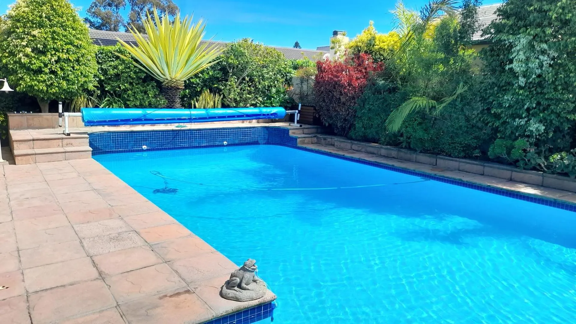 Meerendal Cottage-Affordable Luxury-Private Garden With Pool & Hot Tub Kapstadt Apartment