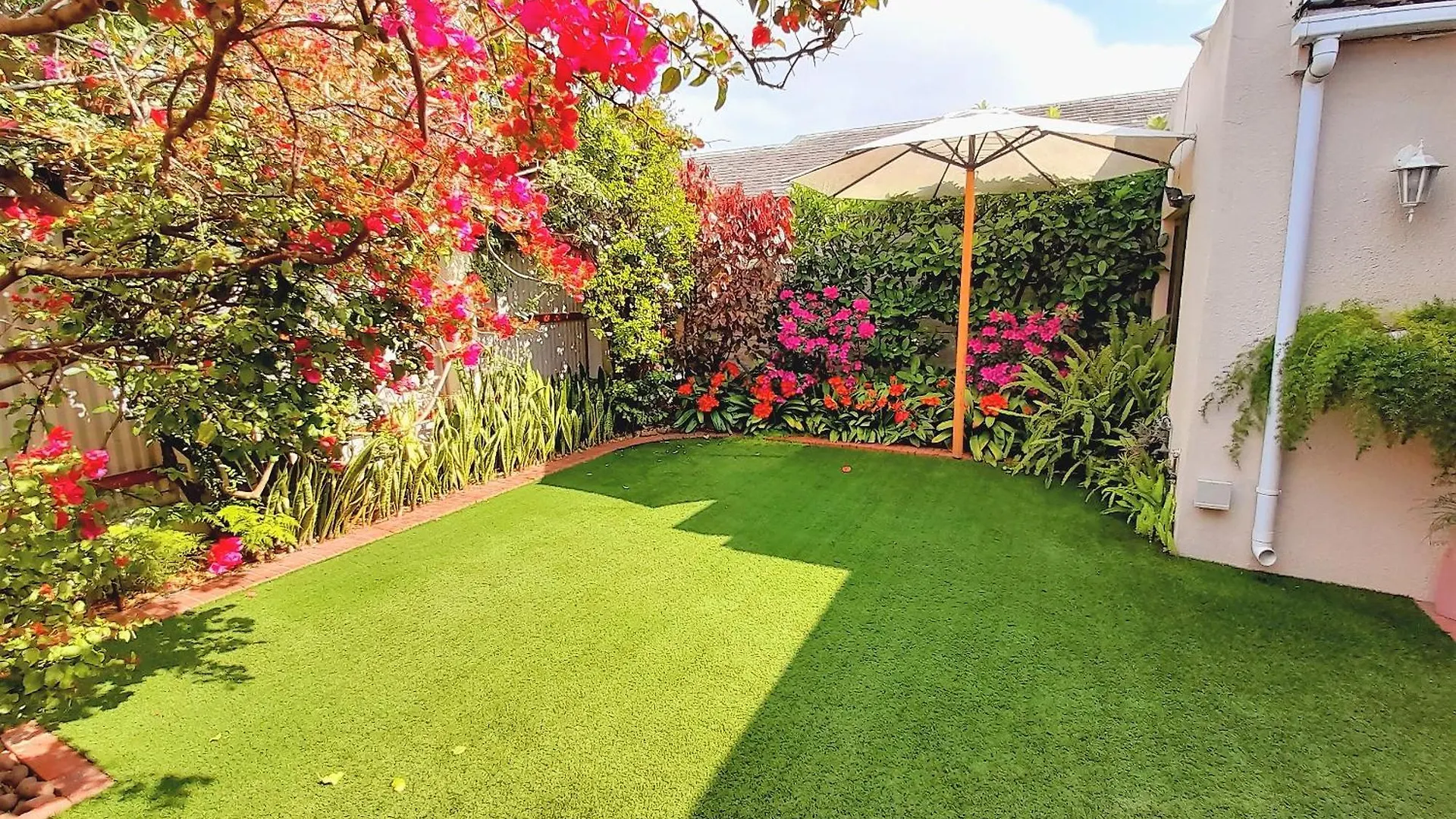 Meerendal Cottage-Affordable Luxury-Private Garden With Pool & Hot Tub Kapstadt 0*,  Südafrika