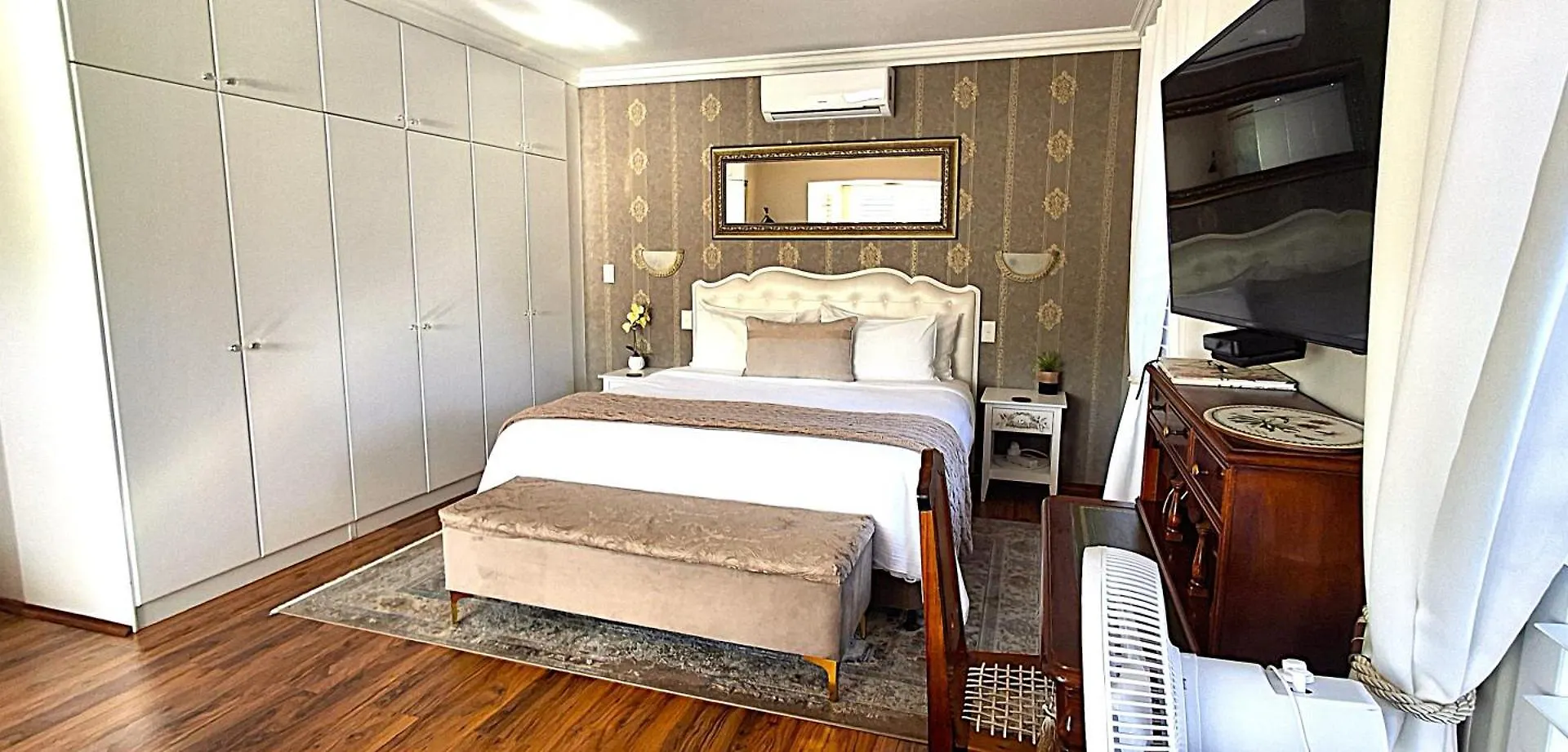 Meerendal Cottage-Affordable Luxury-Private Garden With Pool & Hot Tub Kapstadt